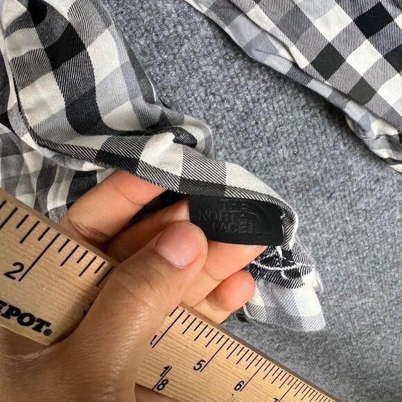 The North Face Button Down Shirt Mens XL Plaid Collared Long Sleeve - Picture 10 of 10